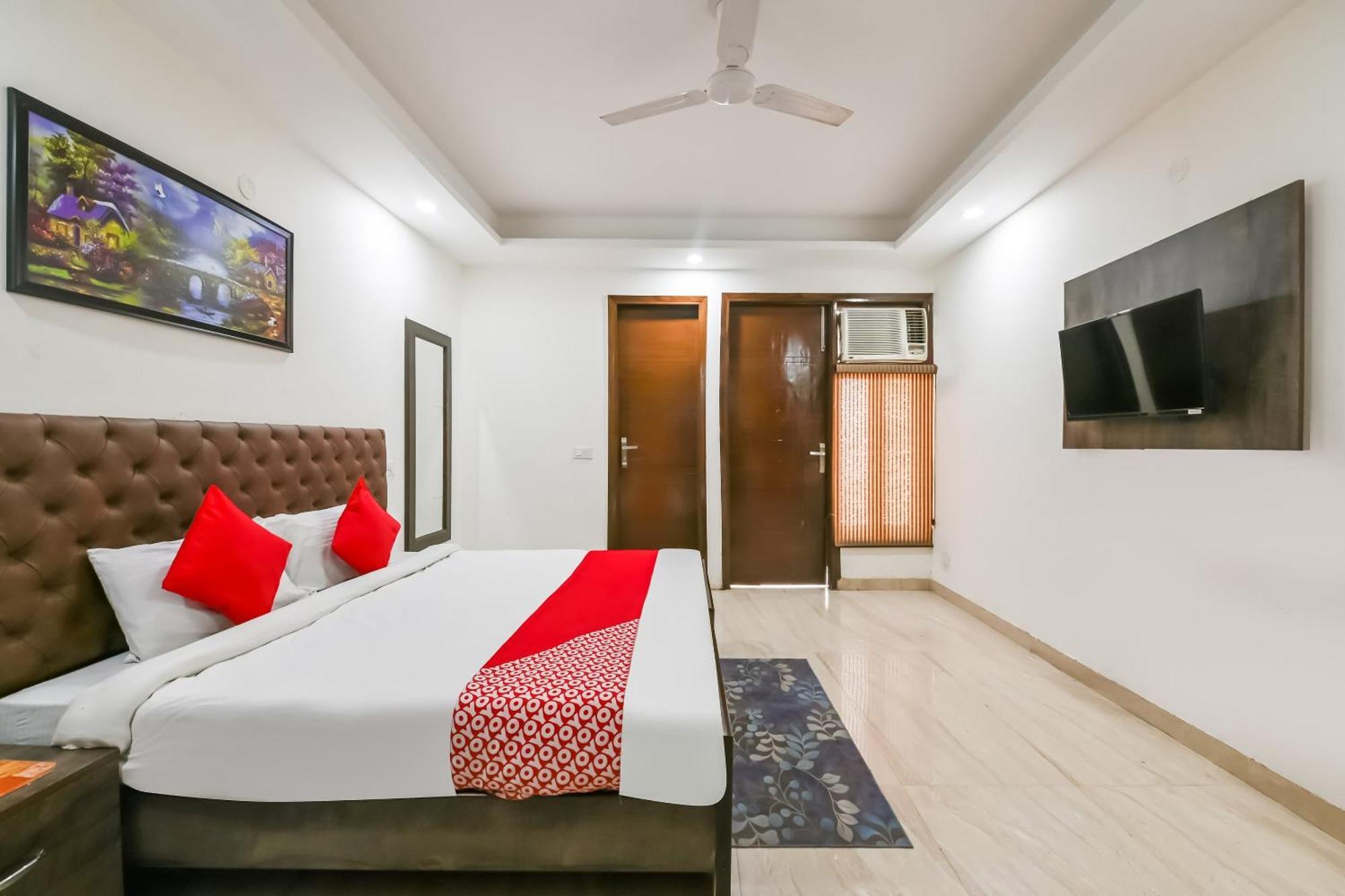 Hotel O Premium Rooms Chhatarpur 新德里 外观 照片